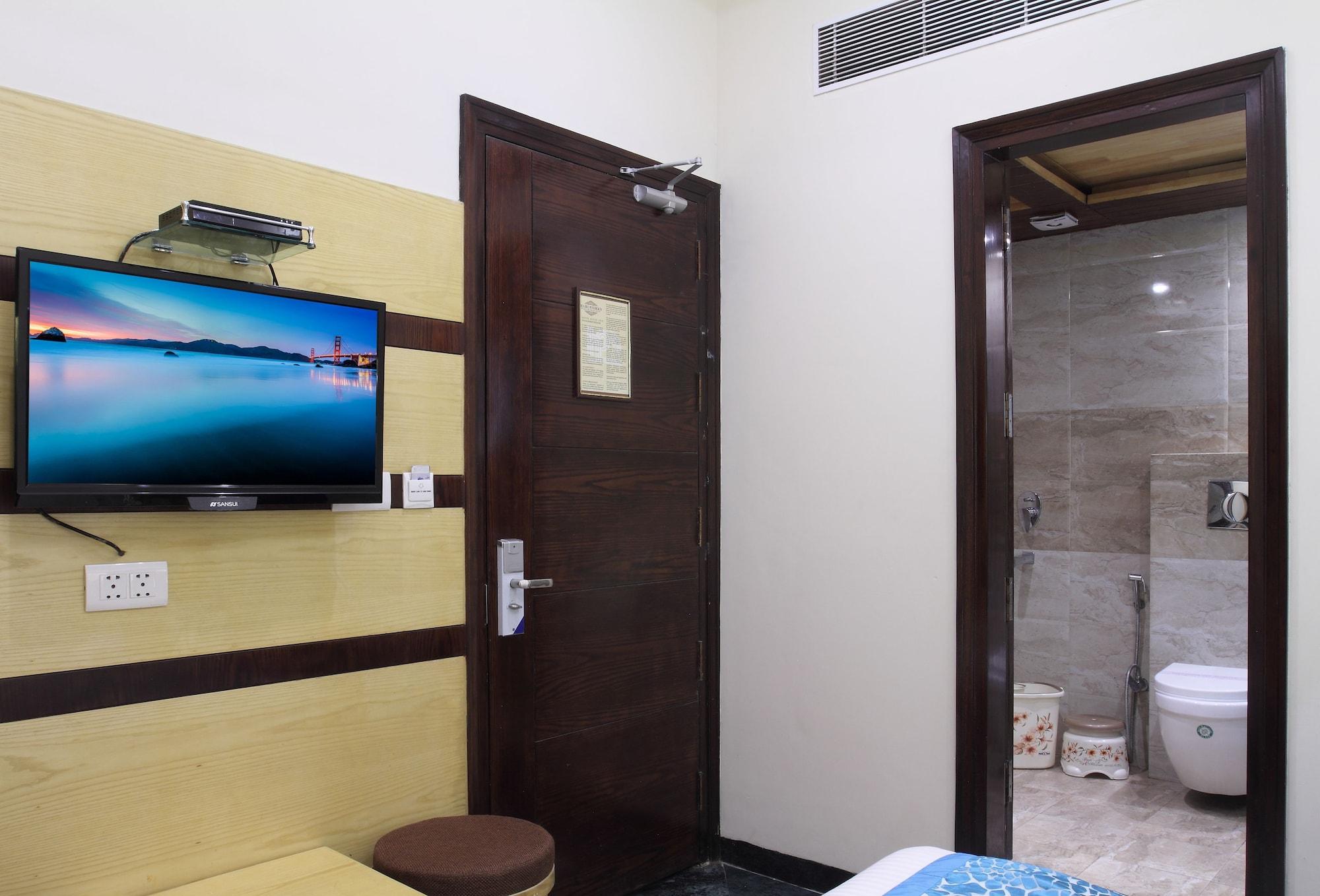 Hotel Hari Piorko - New Delhi Railway Station Екстер'єр фото