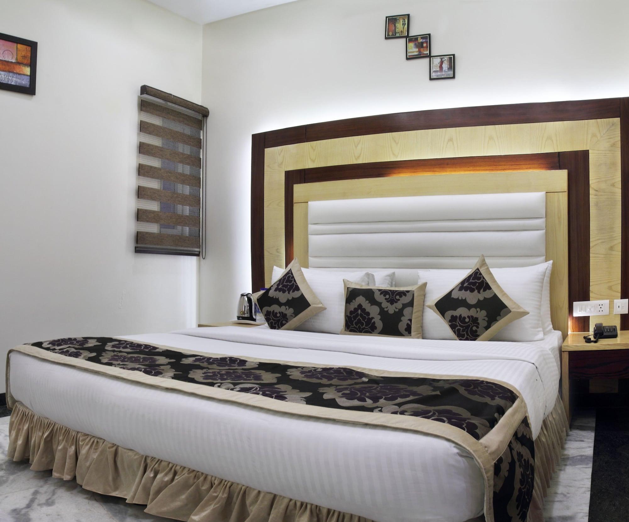 Hotel Hari Piorko - New Delhi Railway Station Екстер'єр фото